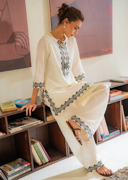 TETEIRS - ZYRAH CLOTHING
