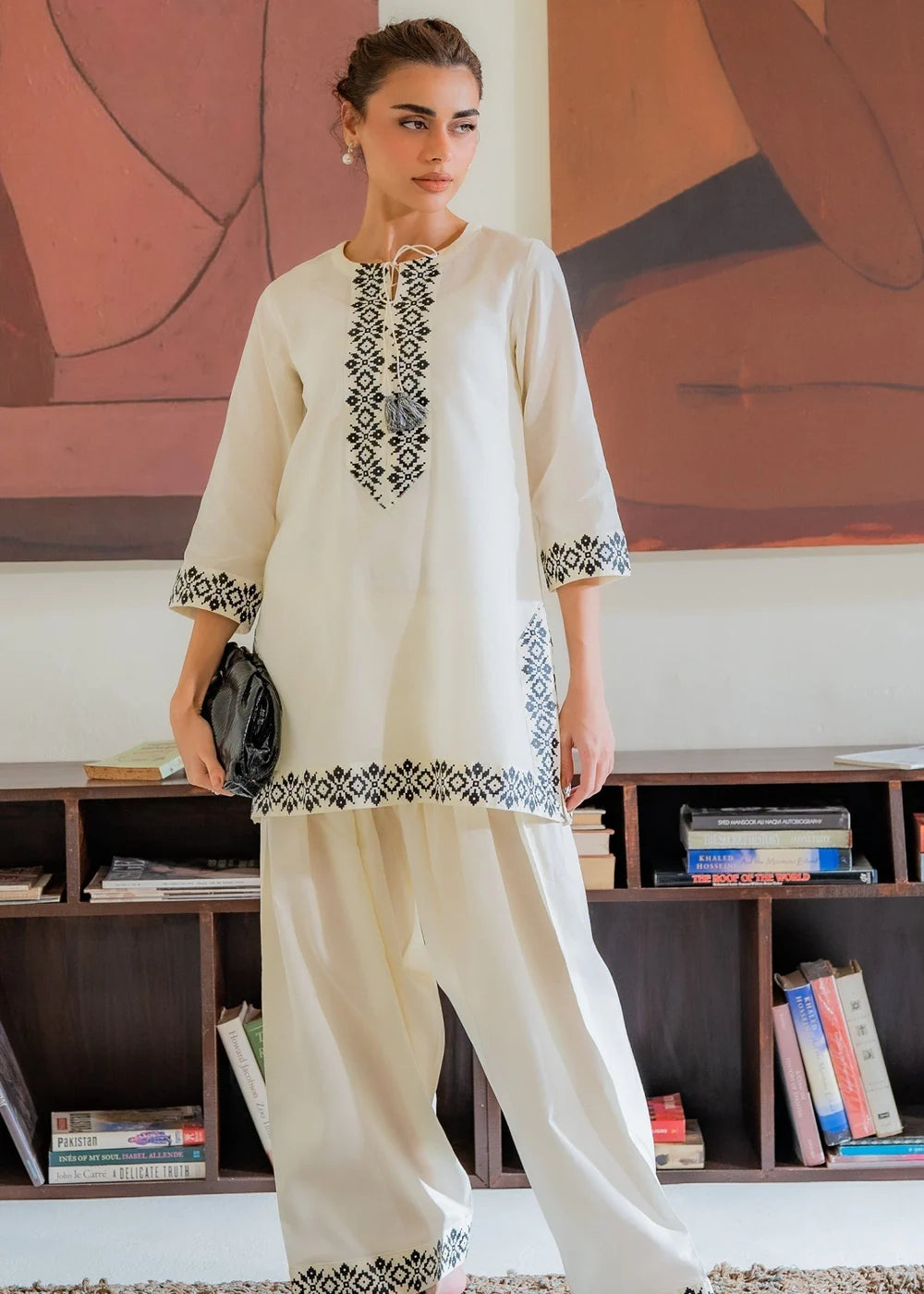 TETEIRS - ZYRAH CLOTHING