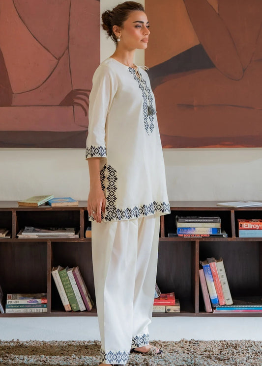 TETEIRS - ZYRAH CLOTHING